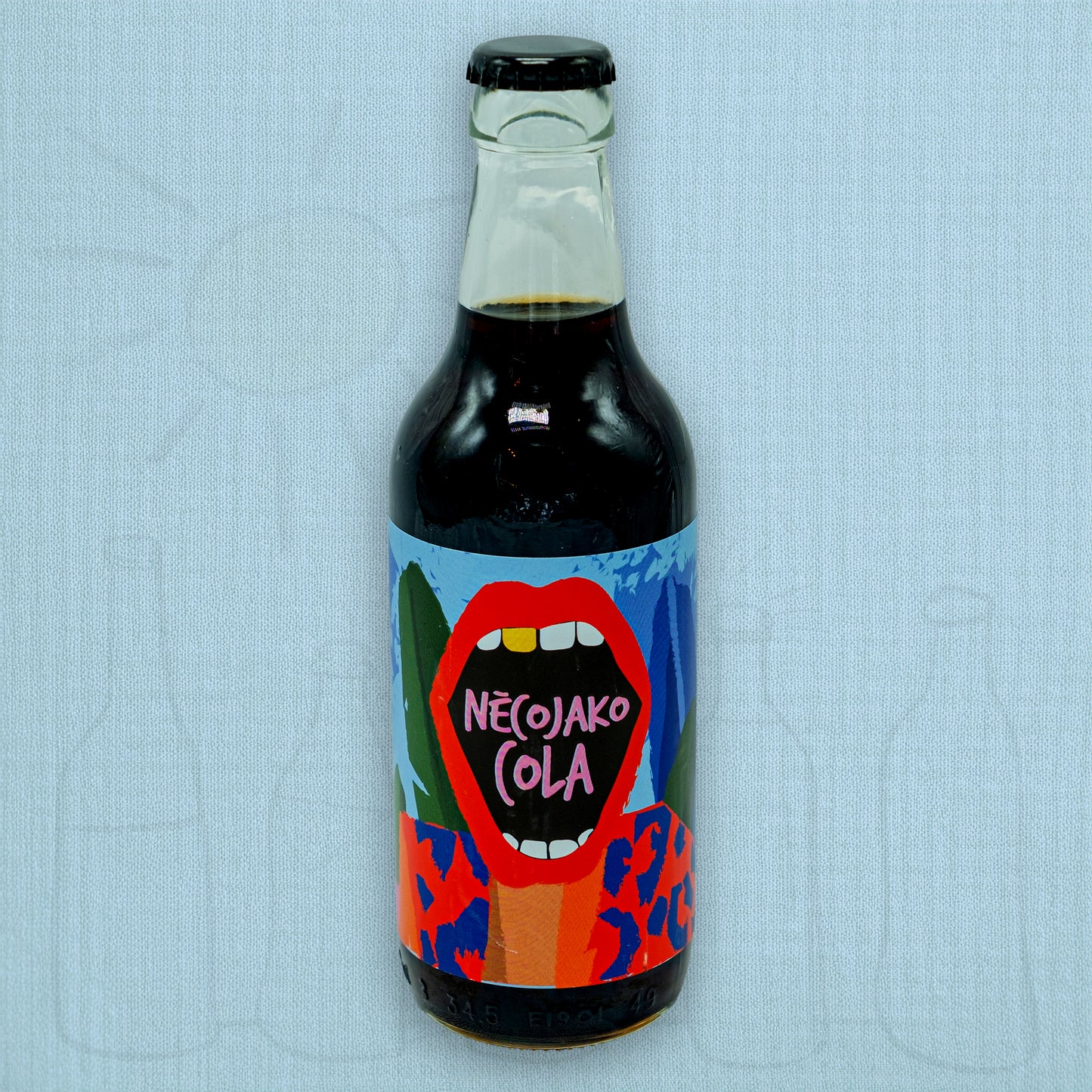 Něcojako Cola - 330ml